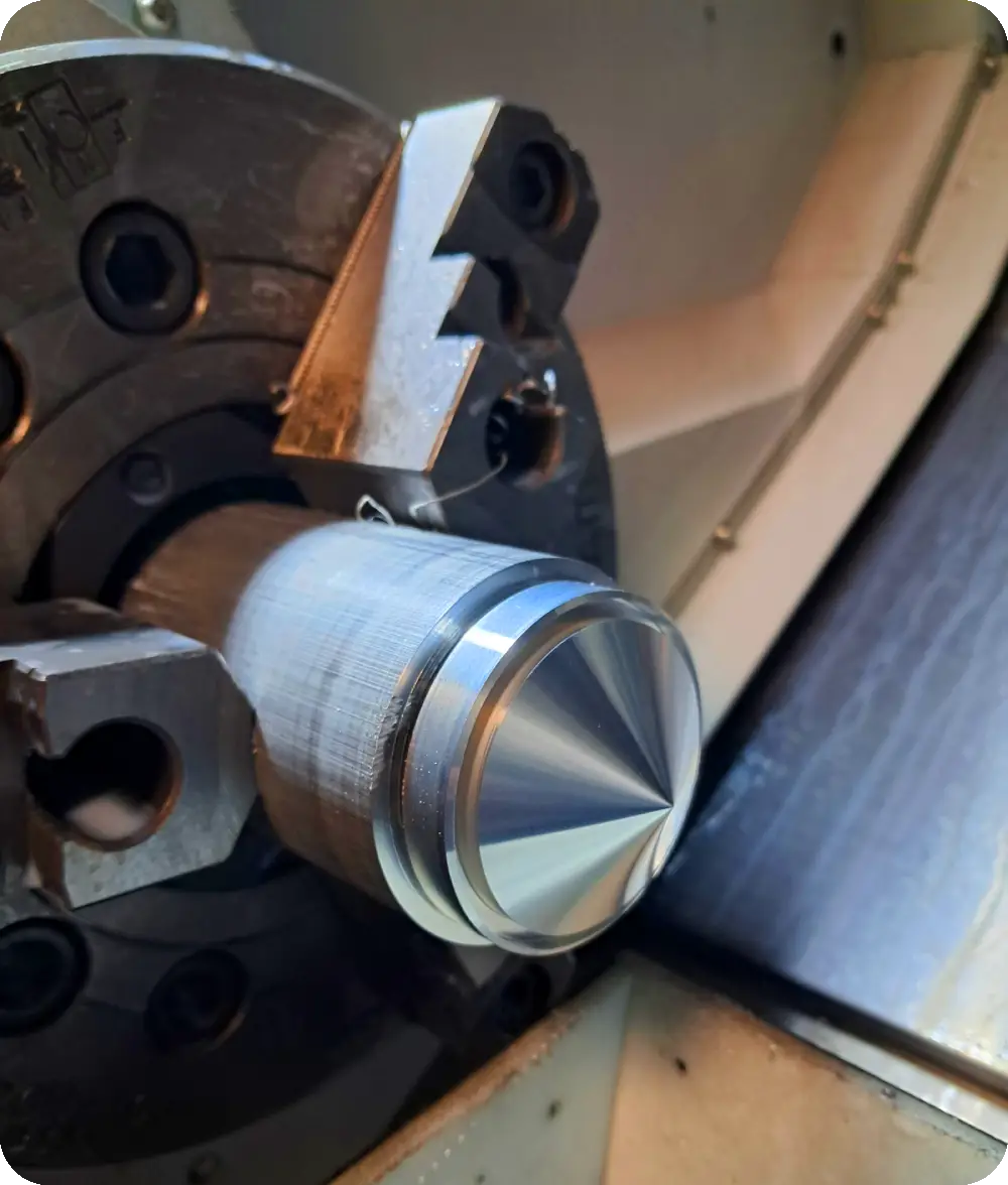 Esztergált alumínium lámpabúra alkatrész