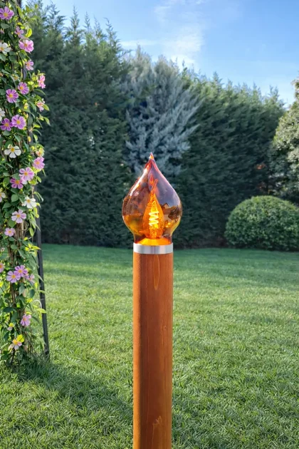 Firewood Candle, kézműves fa design kerti lámpa